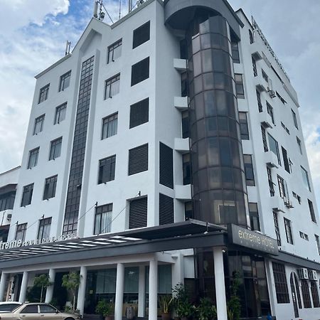 Extreme Boutique Hotel Клуанг Екстер'єр фото