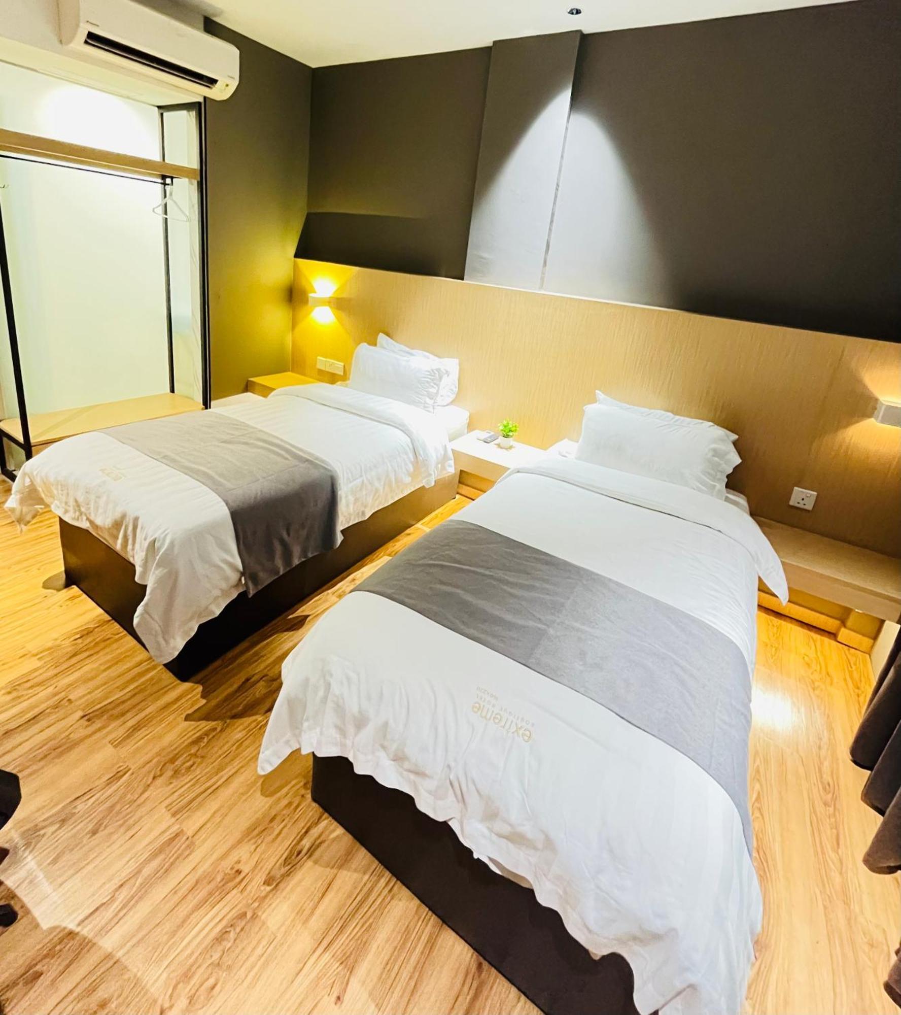 Extreme Boutique Hotel Клуанг Екстер'єр фото