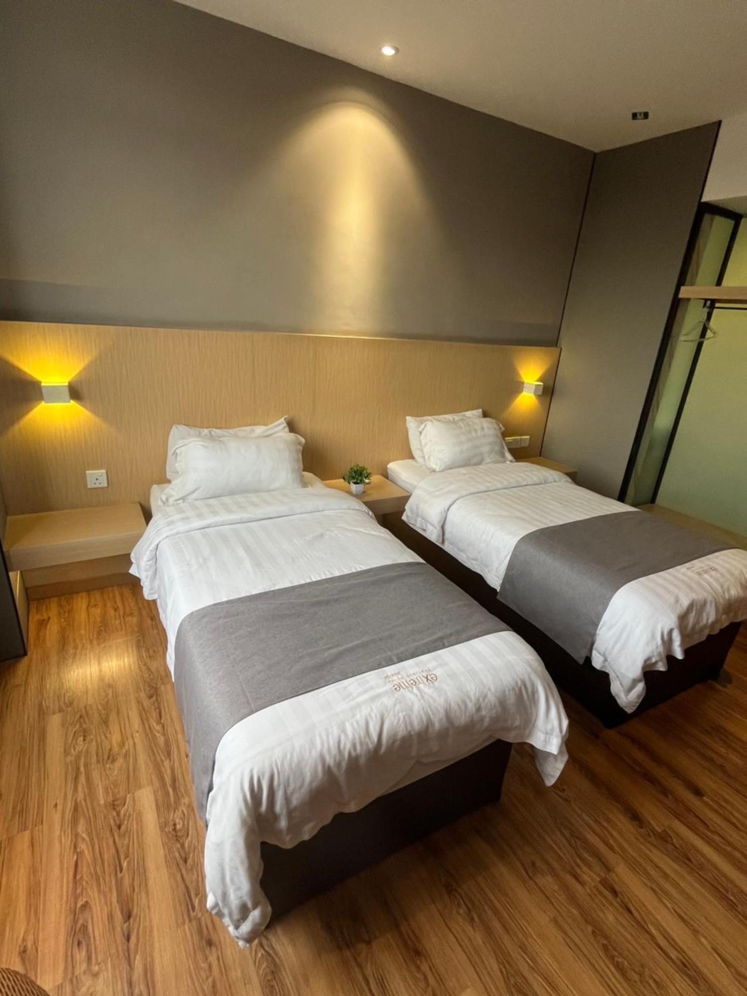 Extreme Boutique Hotel Клуанг Екстер'єр фото